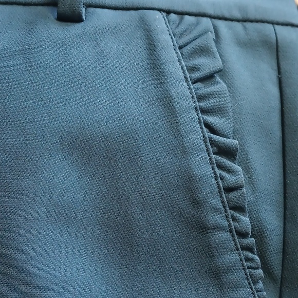 Talbots Dark Green Women's Trouser Pants Size 6P. - Picture 13 of 13